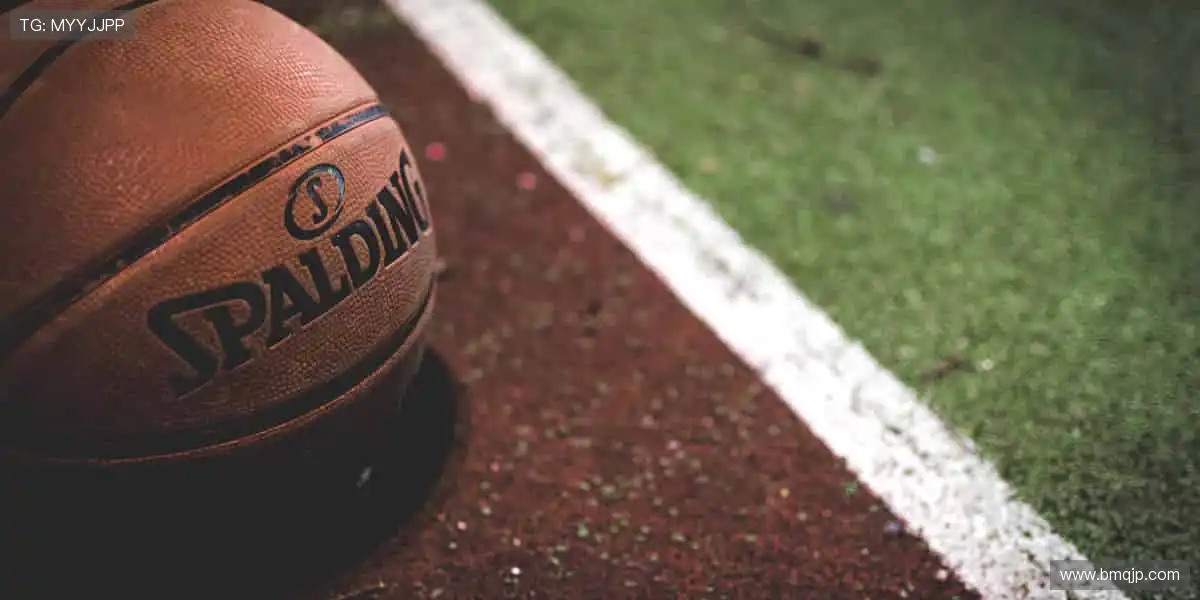 🎉【互动狂欢】弹幕刷屏，竞猜赢取球星签名！